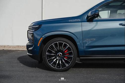 2025 Chevrolet Tahoe 4WD High Country