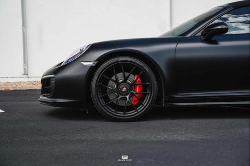 2019 Porsche 911 Targa 4 GTS