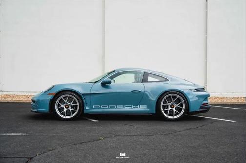 2024 Porsche 911 S/T