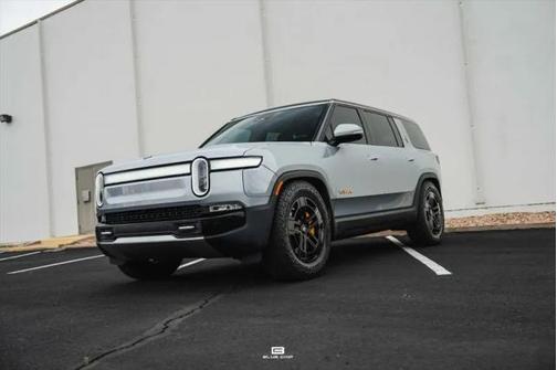 2023 Rivian R1S Launch Edition