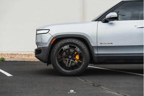 2023 Rivian R1S Launch Edition