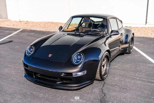1997 Porsche 911 by GuntherWerks