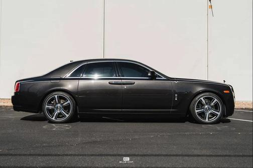 2014 Rolls-Royce Ghost V-Specification