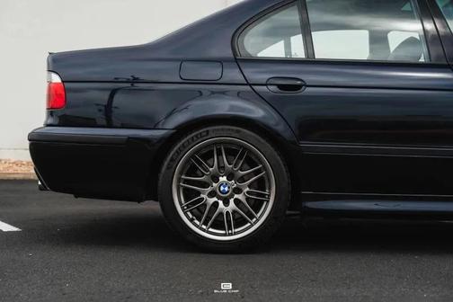 2002 BMW M5 Base