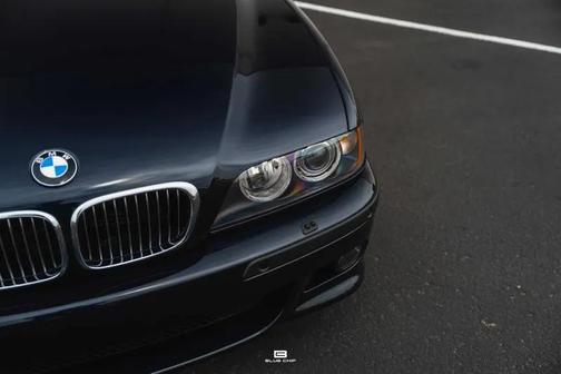2002 BMW M5 Base