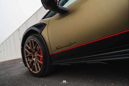 2024 Lamborghini Huracan Sterrato Base