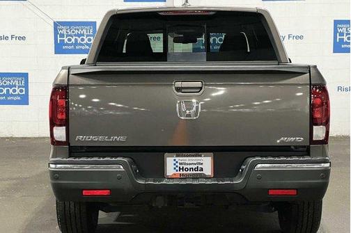 Photo 5 of 32 of 2020 Honda Ridgeline RTL-E