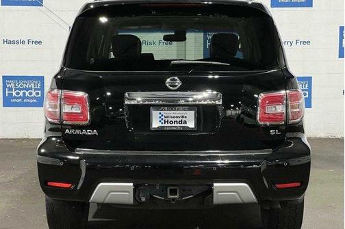Photo 5 of 35 of 2017 Nissan Armada SL