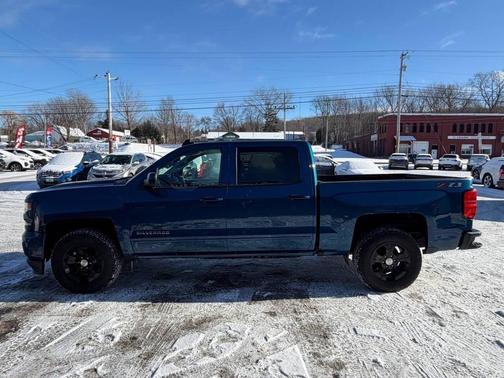 2018 Chevrolet Silverado 1500 2LT