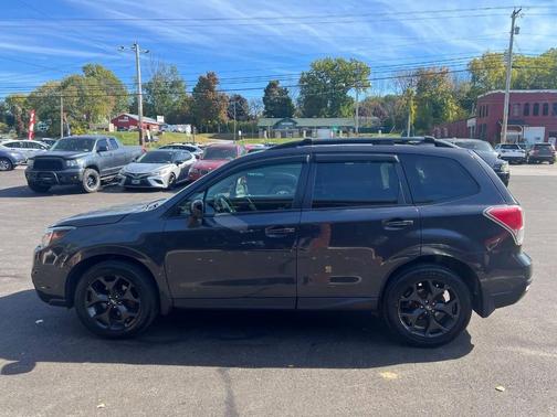 2018 Subaru Forester 2.5i Premium Black Edition
