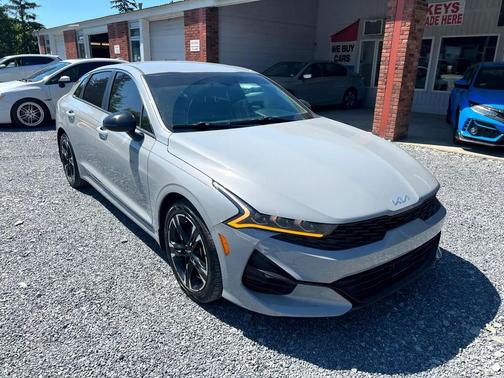 2023 Kia K5 GT-Line