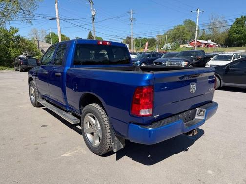 True Blue Pearl Coat 2018 RAM 1500 Express