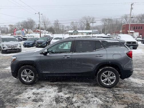 2021 GMC Terrain SLE