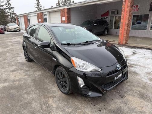 2016 Toyota Prius c Special Edition
