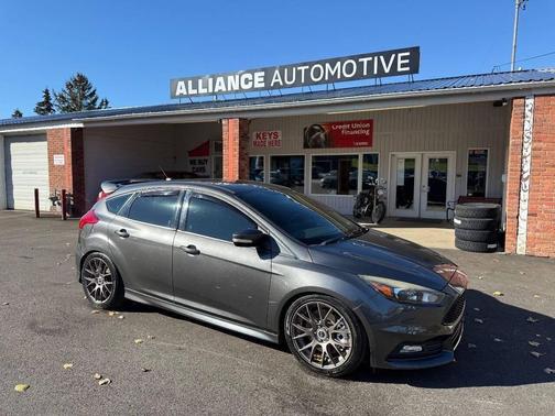 2015 Ford Focus ST 