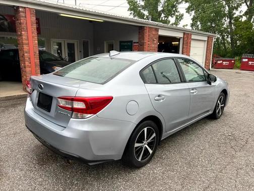 2019 Subaru Impreza 2.0i Premium