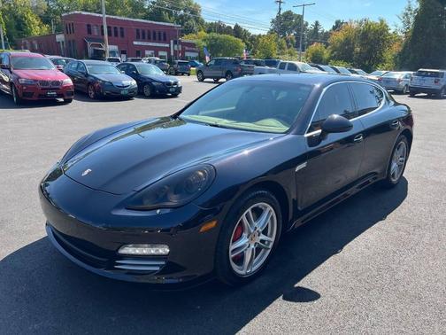 2013 Porsche Panamera 4S