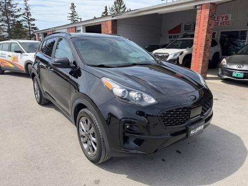 Black Cherry 2021 Kia Sportage S