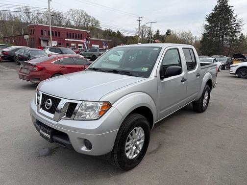 Brilliant Silver 2016 Nissan Frontier SV