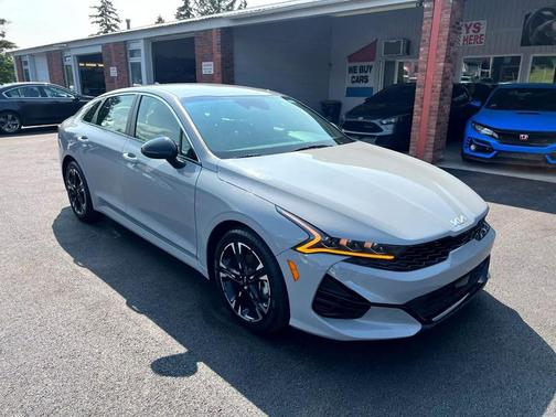 2024 Kia K5 GT-Line