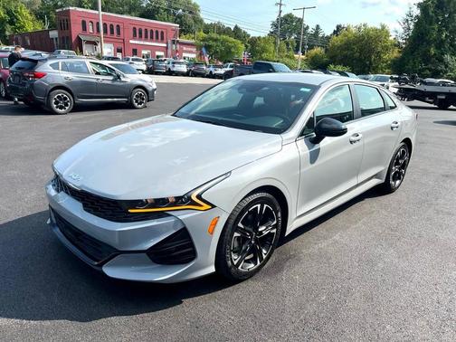2024 Kia K5 GT-Line