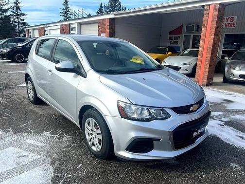 2020 Chevrolet Sonic FWD Hatchback 1FL 5-Door