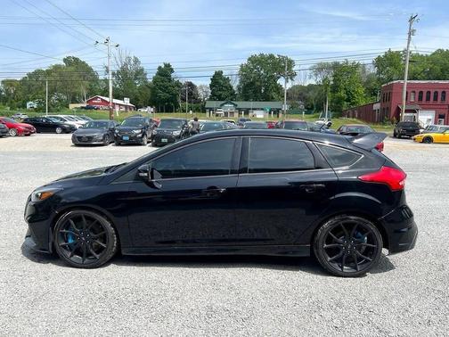 2017 Ford Focus RS Base