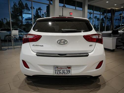 2017 Hyundai Elantra GT Base