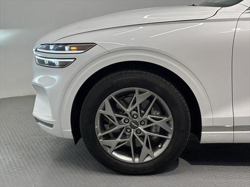 2025 Genesis GV70 2.5T AWD