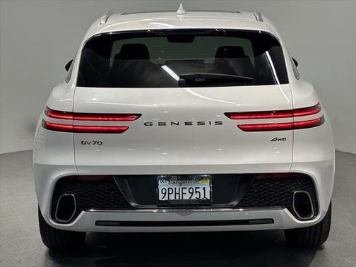 2025 Genesis GV70 2.5T AWD
