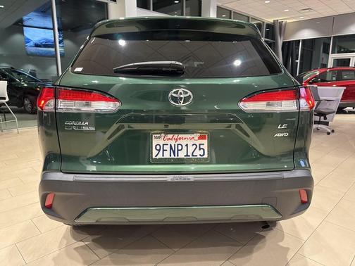 2023 Toyota Corolla Cross LE
