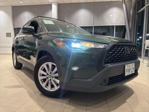 2023 Toyota Corolla Cross LE