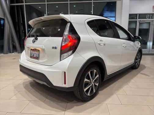 2019 Toyota Prius L