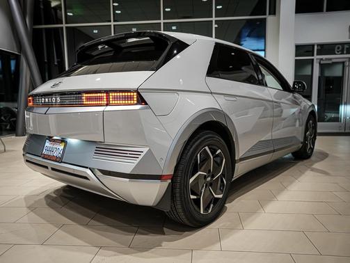 2023 Hyundai IONIQ 5 Limited