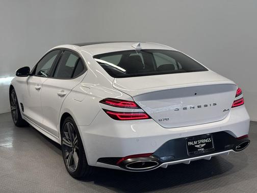 2025 Genesis G70 2.5T AWD