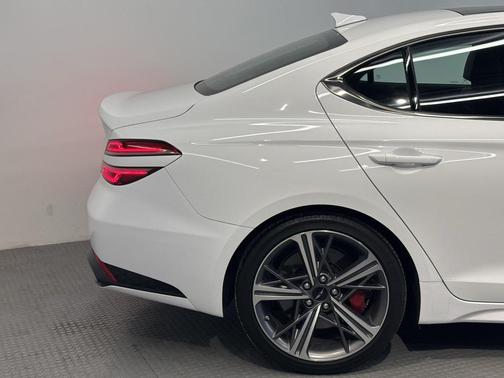 2025 Genesis G70 2.5T AWD