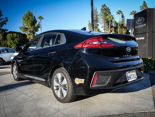 2019 Hyundai IONIQ Plug-In Hybrid Limited