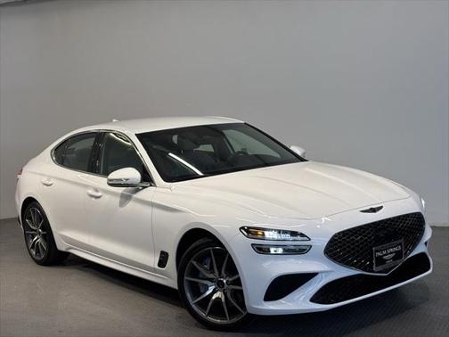 2025 Genesis G70 2.5T RWD