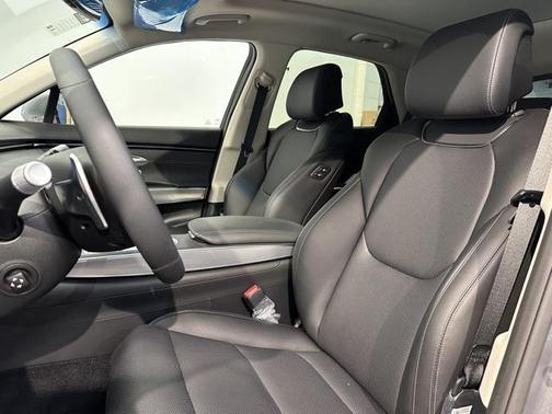 2025 Genesis GV70 2.5T AWD