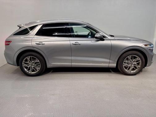2025 Genesis GV70 2.5T AWD