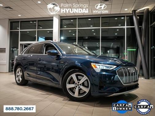 2019 Audi e-tron Premium Plus