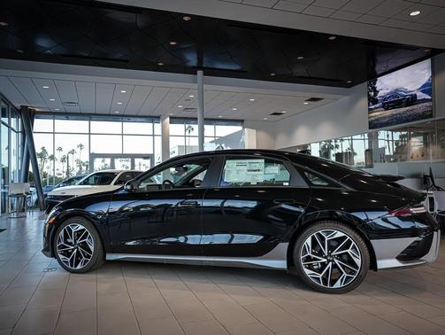2023 Hyundai IONIQ 6 SEL