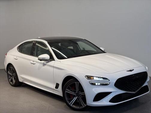 2025 Genesis G70 3.3T RWD Sport Advanced