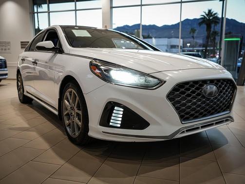 2019 Hyundai SONATA Limited 2.0T