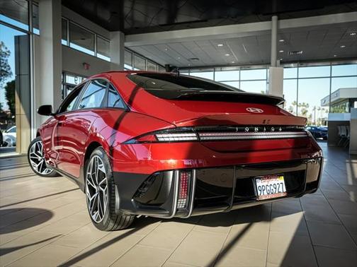 2025 Hyundai IONIQ 6 SEL