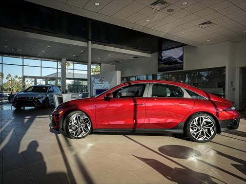 2025 Hyundai IONIQ 6 SEL
