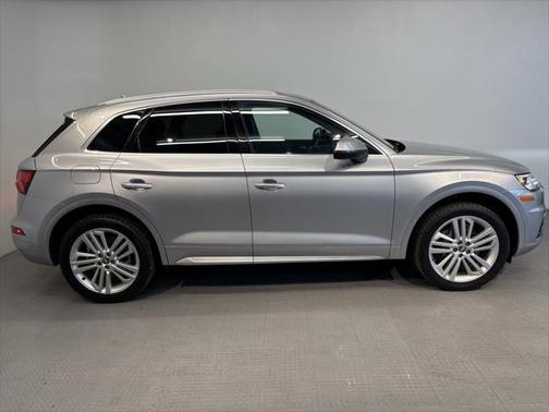 2018 Audi Q5 2.0T Tech Premium