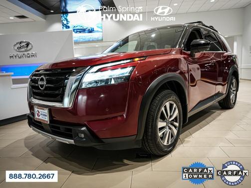 2022 Nissan Pathfinder SL 2WD