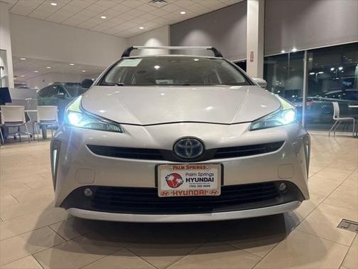 2021 Toyota Prius LE