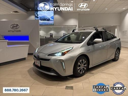 2021 Toyota Prius LE